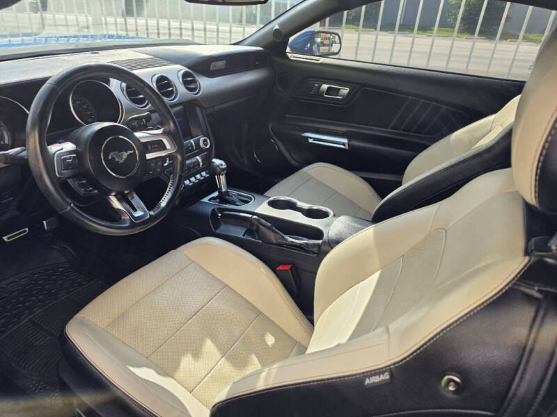 2019 Ford Mustang EcoBoost Premium