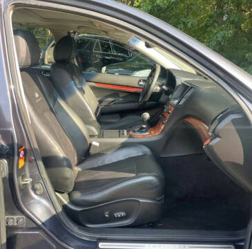 2009 Infiniti G37 Sedan x