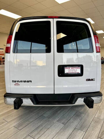 2024 GMC Savana 2500
