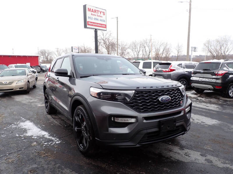 2021 Ford Explorer ST's photo