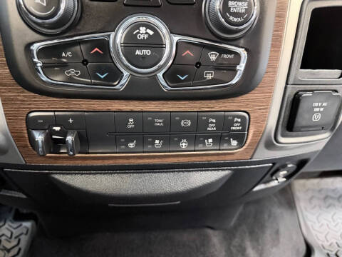 2016 RAM 2500 Laramie