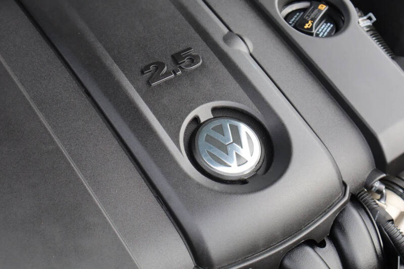 2013 Volkswagen Beetle Convertible