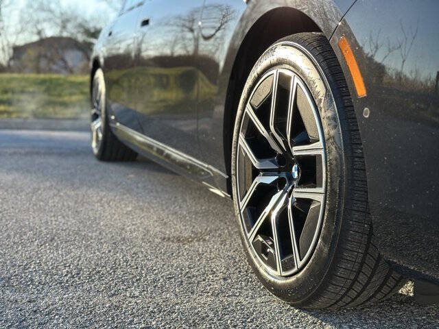 2023 BMW 7 Series 760i xDrive