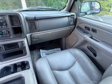 2004 GMC Yukon SLT