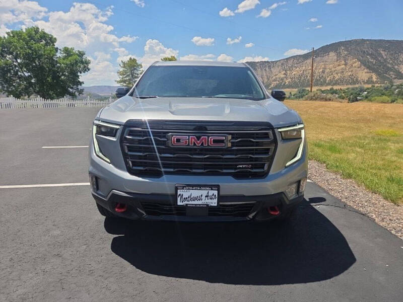 2026 GMC Acadia AT4