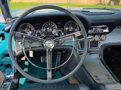 1963 Ford Thunderbird