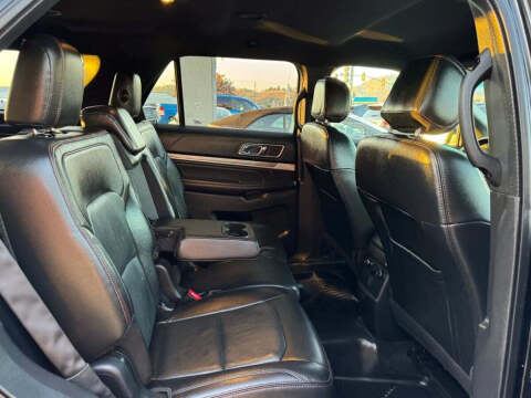 2016 Ford Explorer Sport