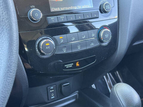 2014 Nissan Rogue S