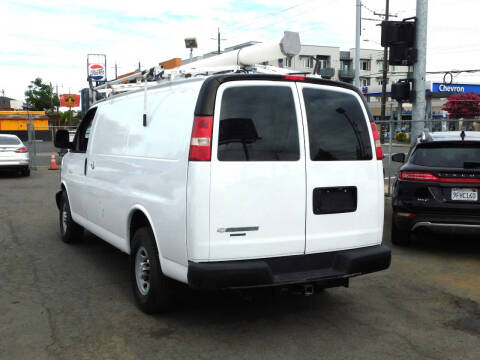2013 Chevrolet Express 2500