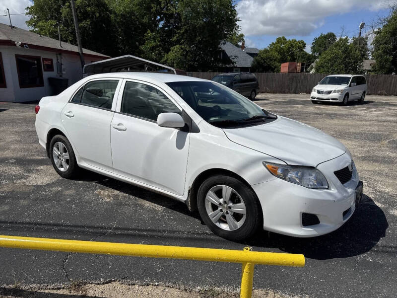 2010 Toyota Corolla LE