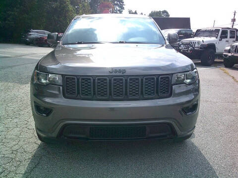 2020 Jeep Grand Cherokee Laredo