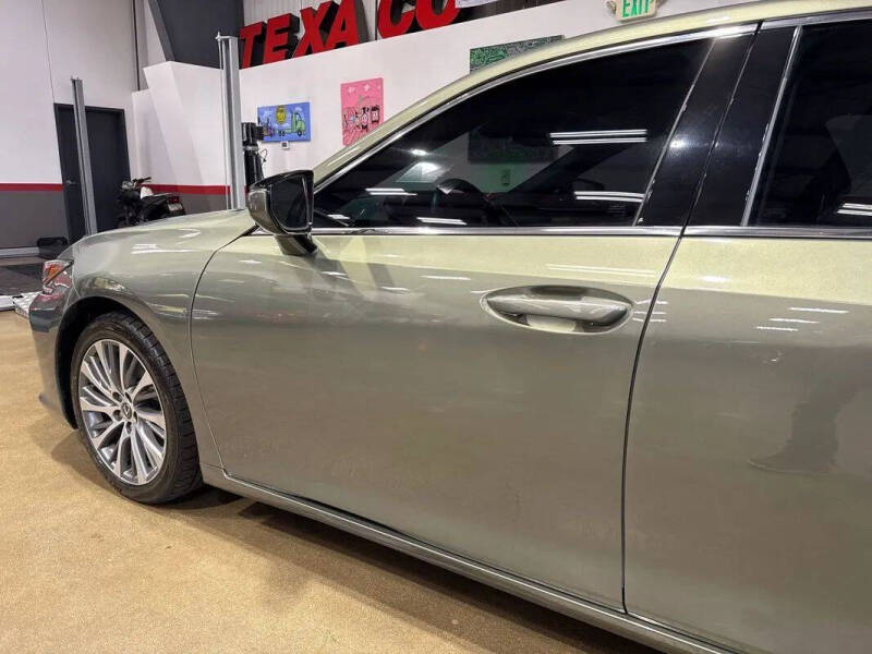 2020 Lexus ES 350