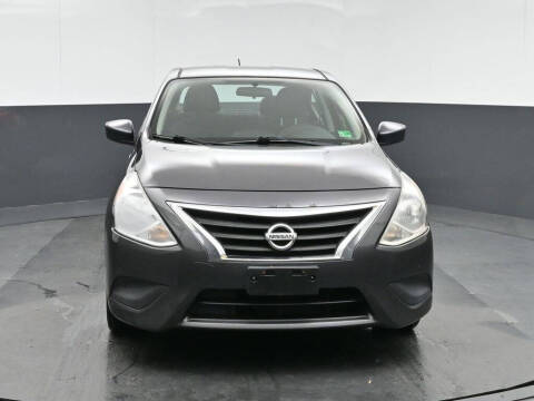 2015 Nissan Versa 1.6 SV