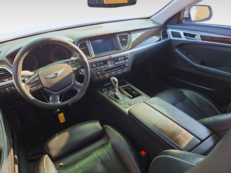 2015 Hyundai Genesis