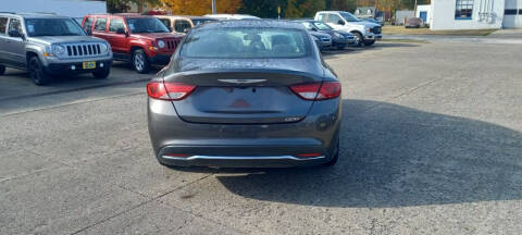 2015 Chrysler 200 Limited