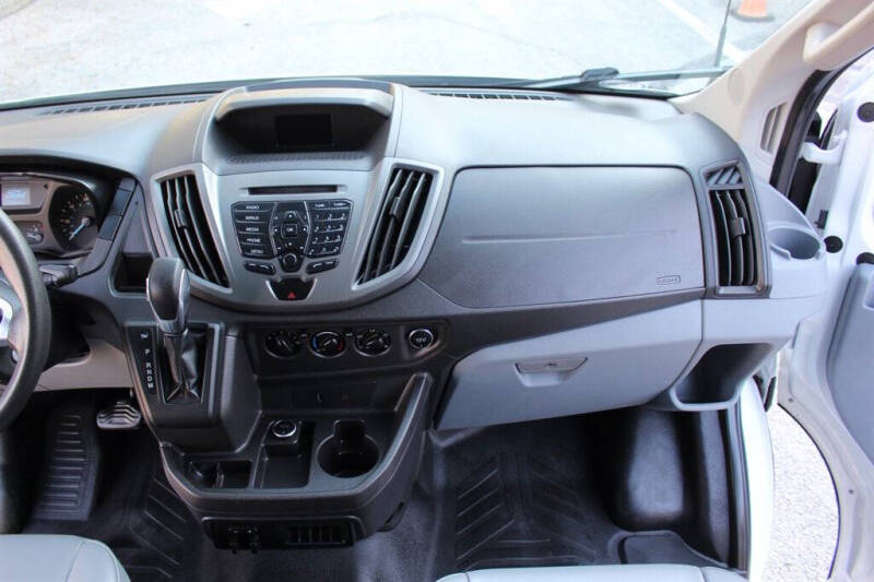2019 Ford Transit