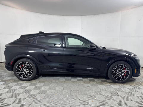 2021 Ford Mustang Mach-E GT