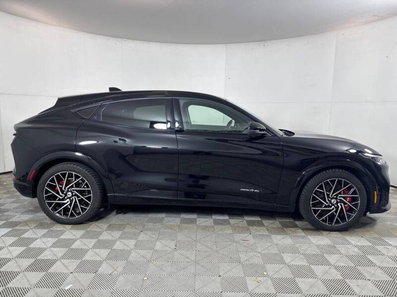 2021 Ford Mustang Mach-E GT