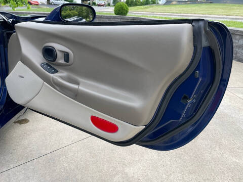2004 Chevrolet Corvette