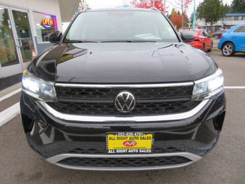 2024 Volkswagen Taos SE 4Motion