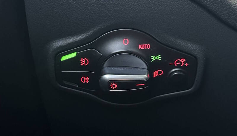 2016 Audi Q5 2.0T quattro Premium Plus