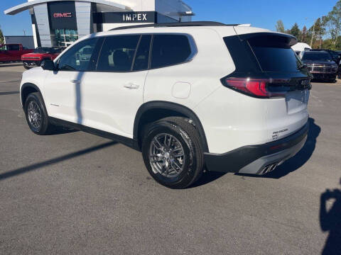 2025 GMC Acadia Elevation