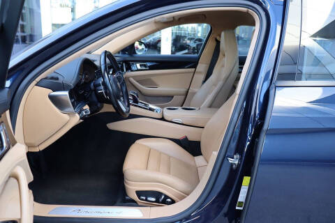 2018 Porsche Panamera 4 Sport Turismo