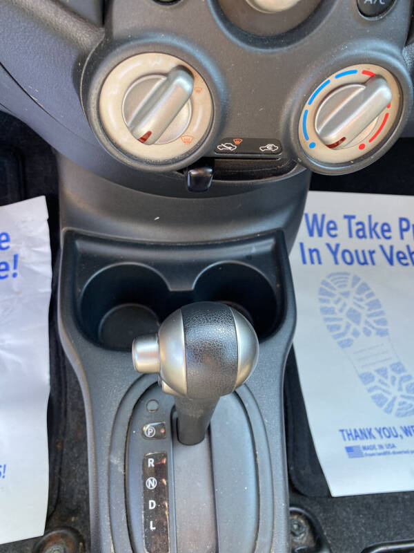 2012 Nissan Versa 1.6 SL