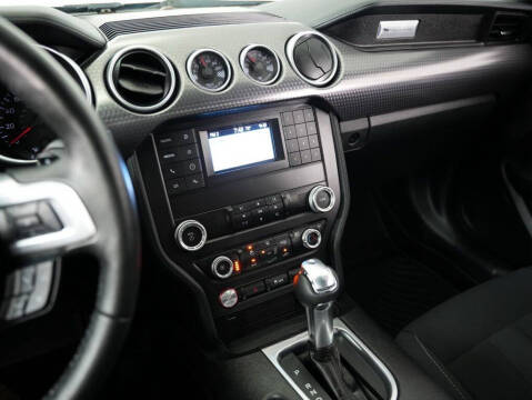 2019 Ford Mustang EcoBoost