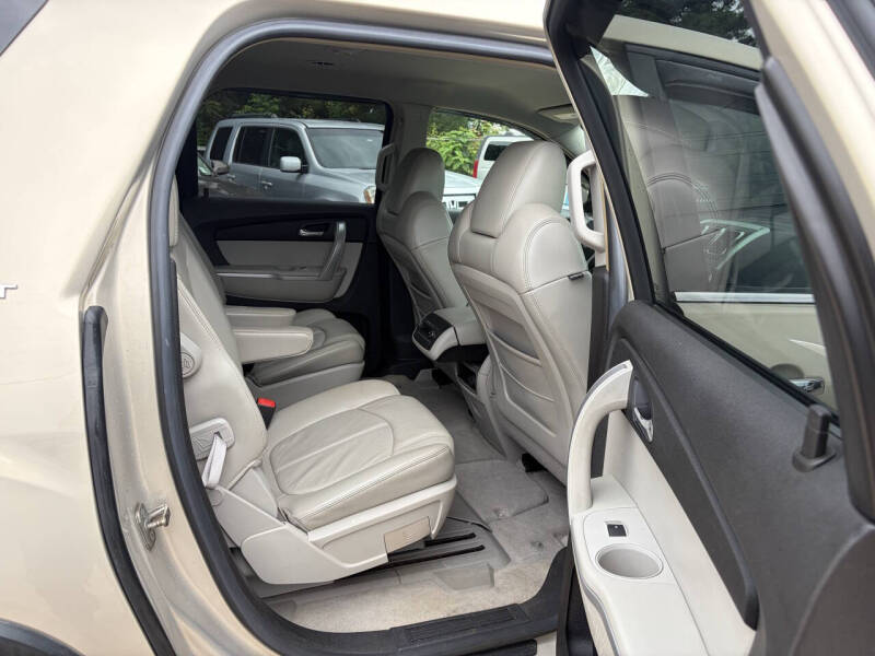 2008 GMC Acadia SLT-1