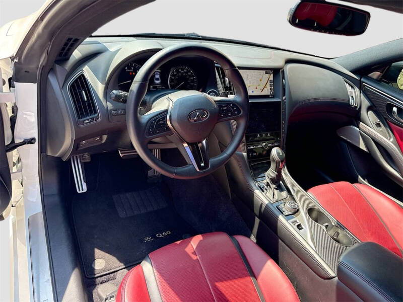 2022 Infiniti Q60 Red Sport 400