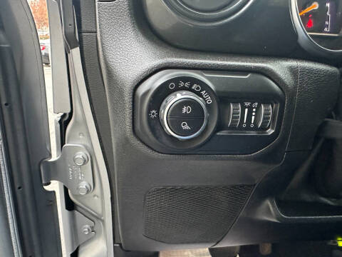 2020 Jeep Gladiator Sport Altitude