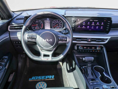 2022 Kia K5