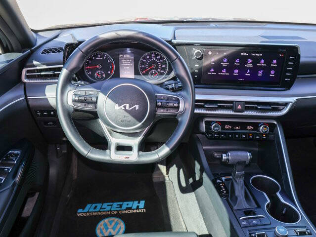 2022 Kia K5