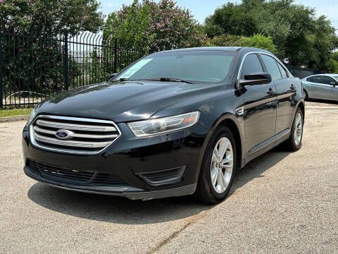 2018 Ford Taurus SEL