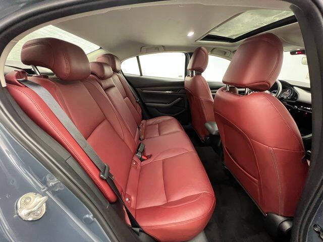 2024 Mazda Mazda3 Sedan 2.5 S Carbon Edition