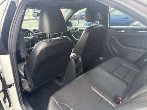 2018 Volkswagen Jetta 1.8T SE Sport