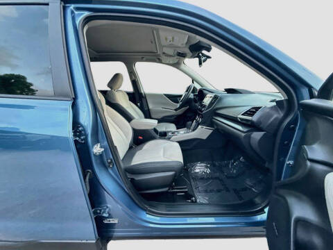 2024 Subaru Forester Premium