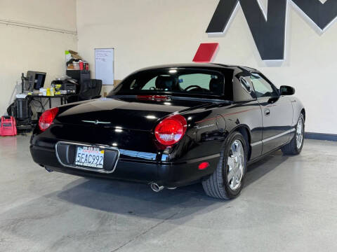 2003 Ford Thunderbird