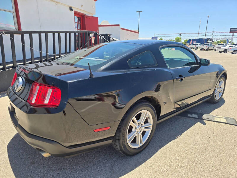 2012 Ford Mustang V6