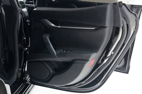 2017 Maserati Ghibli