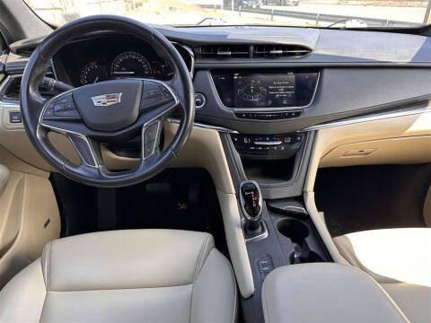 2018 Cadillac XT5