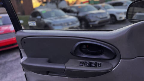 2003 Chevrolet TrailBlazer EXT LS