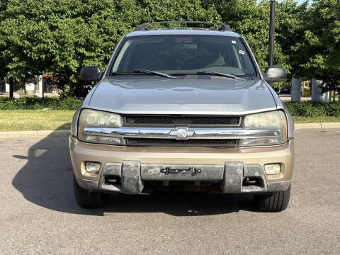 2004 Chevrolet TrailBlazer EXT LS