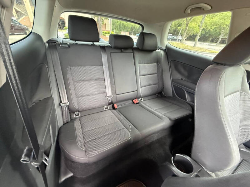 2012 Volkswagen Golf 2.5L PZEV