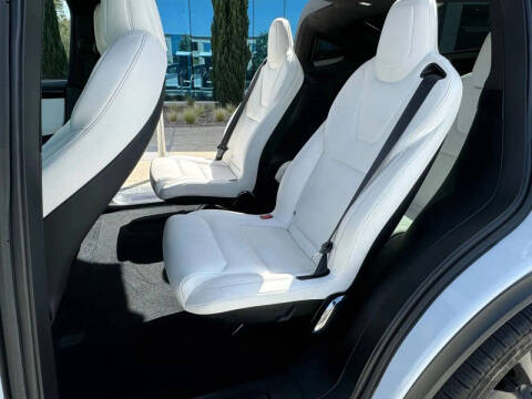 2021 Tesla Model X Long Range Plus