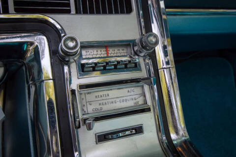 1964 Ford Thunderbird