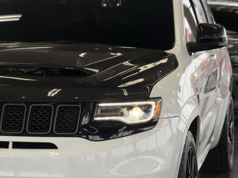 2021 Jeep Grand Cherokee Trackhawk