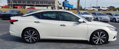 2020 Nissan Altima 2.5 Platinum