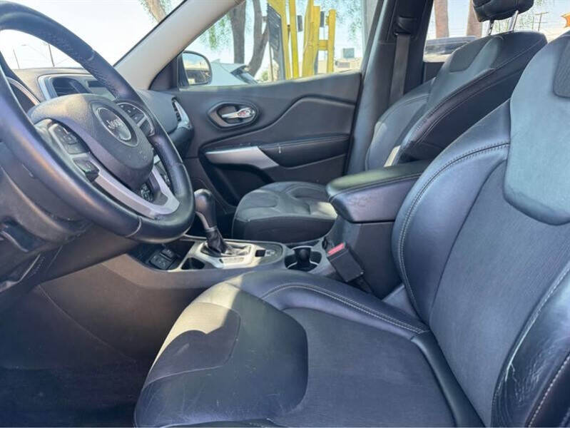 2018 Jeep Cherokee Latitude Plus